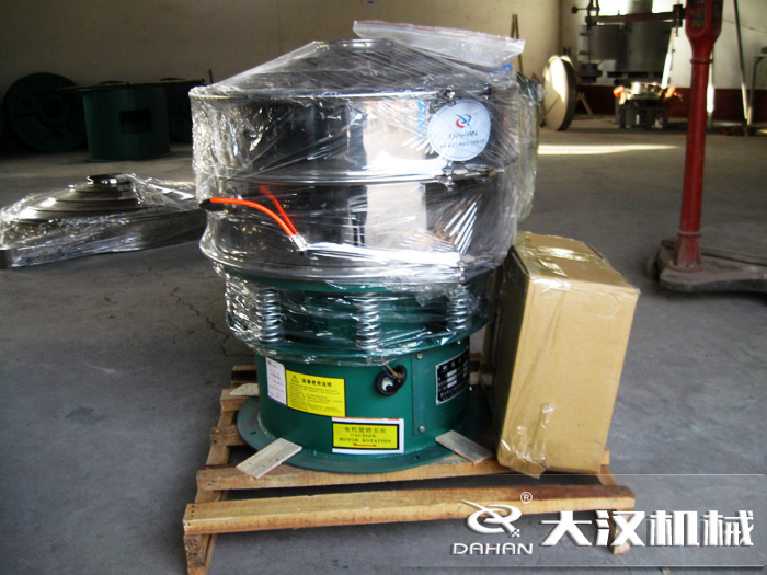 三氯蔗糖粉超聲波好色先生网站污采用不鏽鋼+碳鋼材質的產品能夠更好的節省成本，同時能夠達到想要的篩分效果。